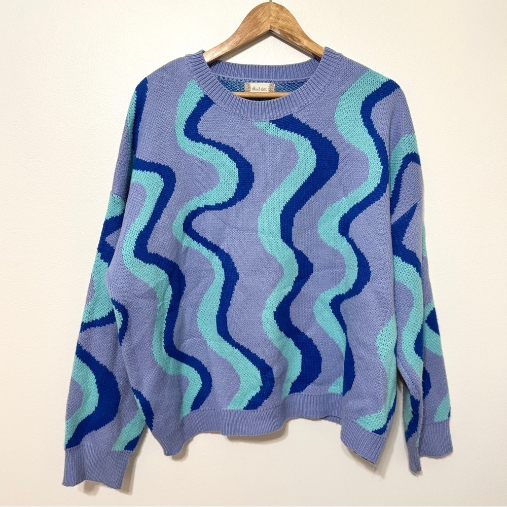 Altar’d State Waves Abstract Sweater Size Medium Blue Purple Funky Retro Cowgirl